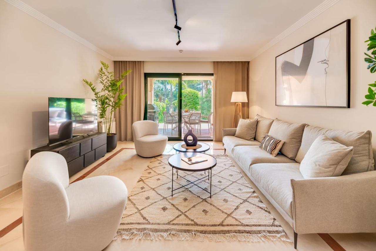 Apartment Vacation I El Palmeral, Location, Ground Floor Apt, Newly Furnished Marbella