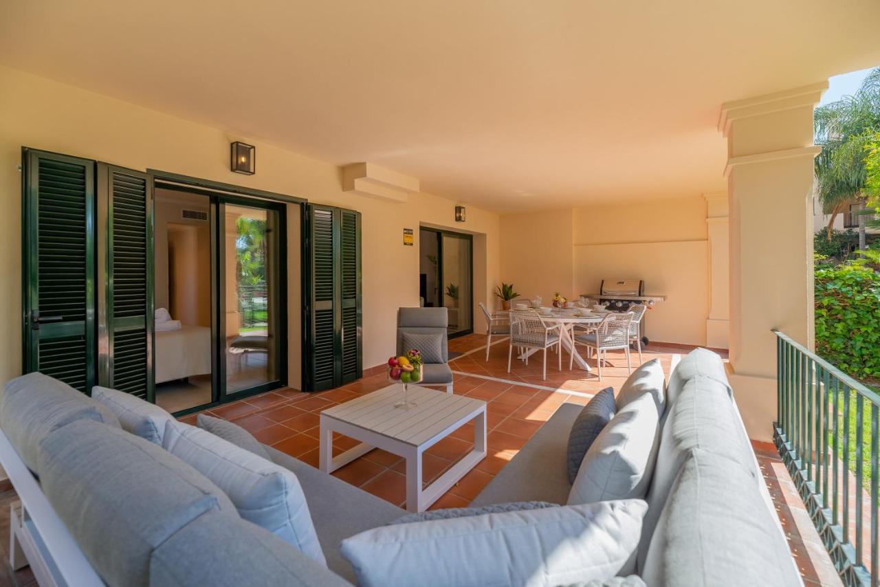 Vacation I El Palmeral, Location, Ground Floor Apt, Newly Furnished Apartamento